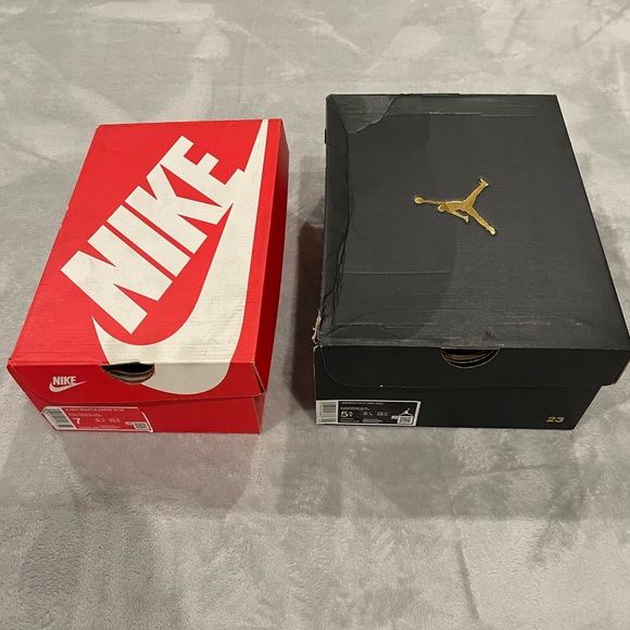 Jordan Youth + Air Max React Womens Package |sizes 5.5GS + 7 Womens| - Picture 6 of 6